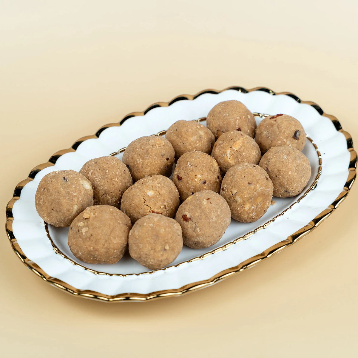Gond Laddu